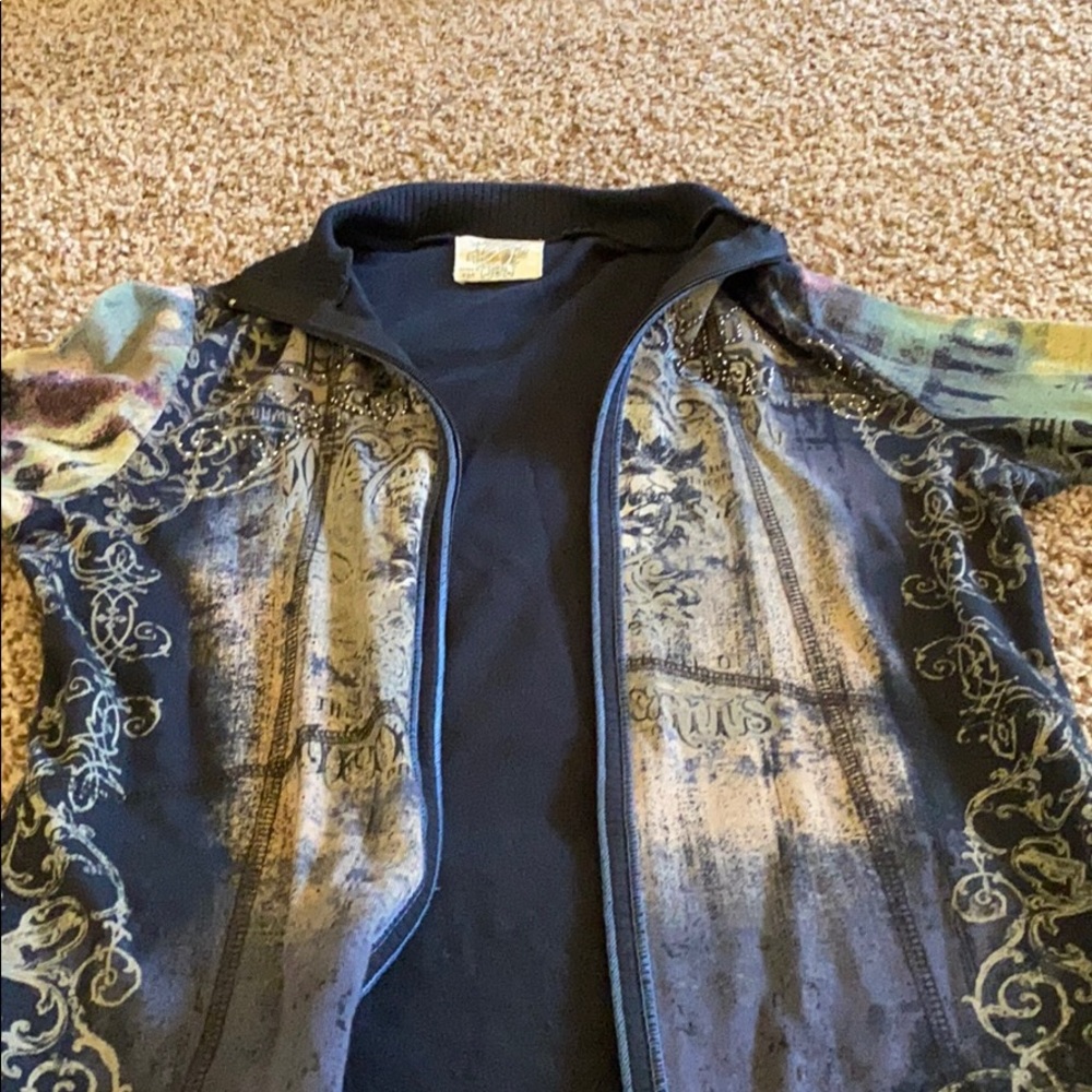 Women’s long sleeve shirt